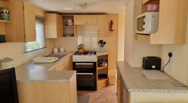 Beautiful 2-bed Caravan in Abergele Town, Забронировать Дом для отпуска Абергейл Клоид, рядом с Центр развлечений Knightly's Funfair