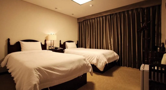 Benikea Hotel Munmak, Boek Hotel Hotels in Wonju met ontbijt, Ontbijt