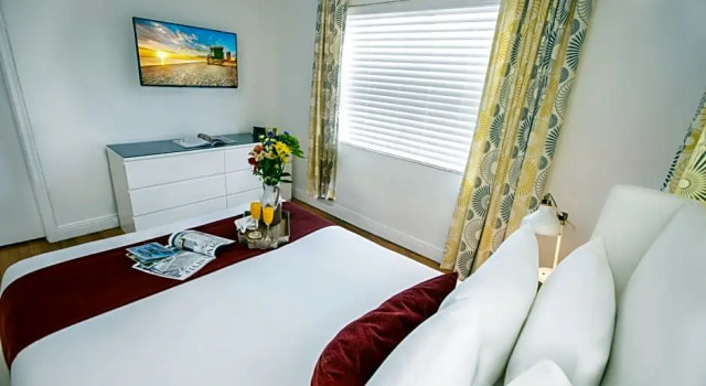 Студия для гостей с ограниченными возможностями Beachside All Suites Hotel