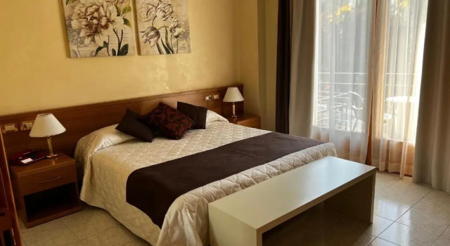 Двухместный номер Standard с балконом Hotel Conca dOro