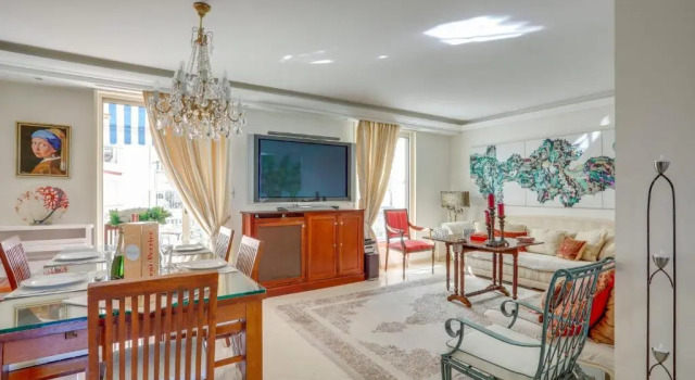 Апартаменты Luxurious Cosy 2 Bdrm Apartment Near Martinez by Olidesi