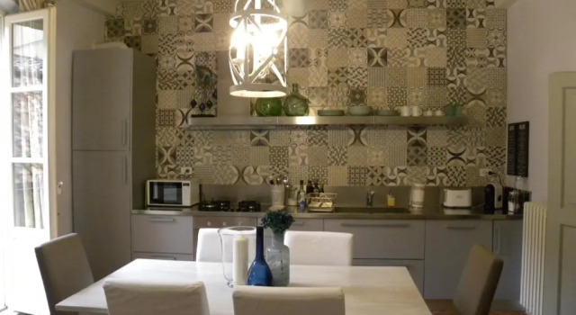 Апартаменты Bright, Bright, Spacious, 1 Bedroom Apartment in the Heart of Tuscany