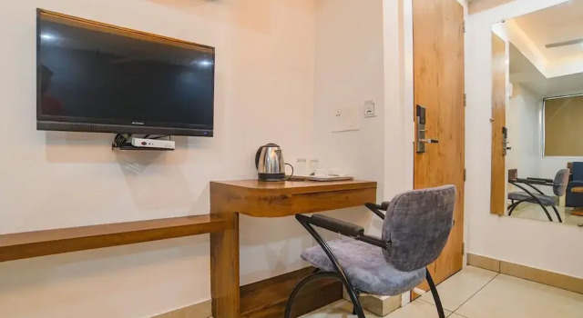 Blue Marine by FabHotel, Забронировать Отель Отели штата Махараштры 3 звезды, 3*