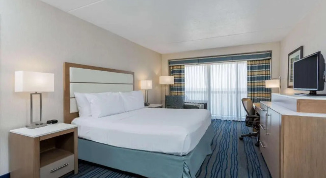 Двухместный номер Wyndham Virginia Beach Oceanfront