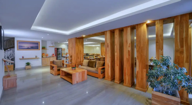 Aabas Pokhara by Barahi Hospitality