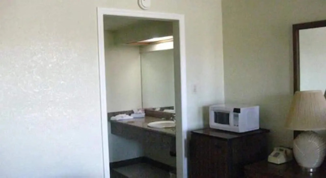 Номер Standard Desert Inn Motel