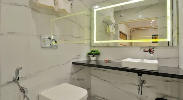 Номер Superior The Gold Regency - 02 Mins from New Delhi Railway Station