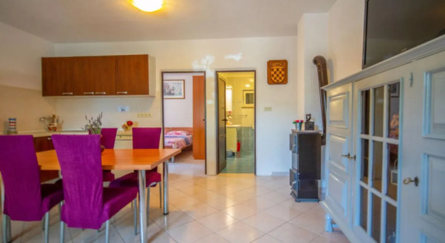 Apartment Sanja Karlobag 32679