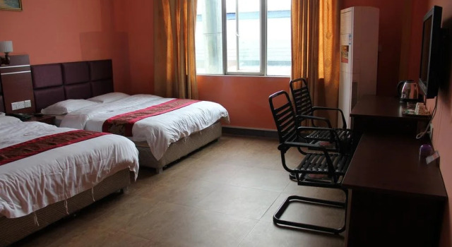 Mingyue Hotel Airport Branch, Boek Hotel Hotels in Guangdong met parkeren, Parkeren