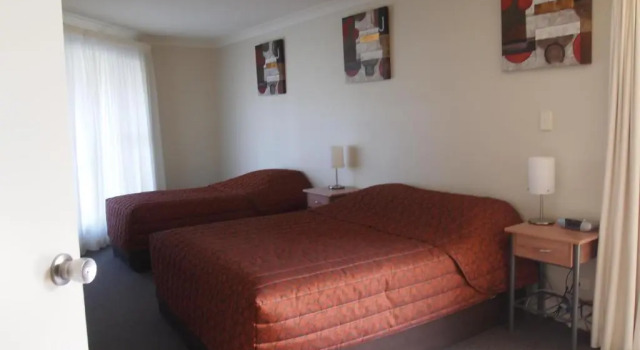 Люкс Deluxe с 2 комнатами Alexander Cameron Suites