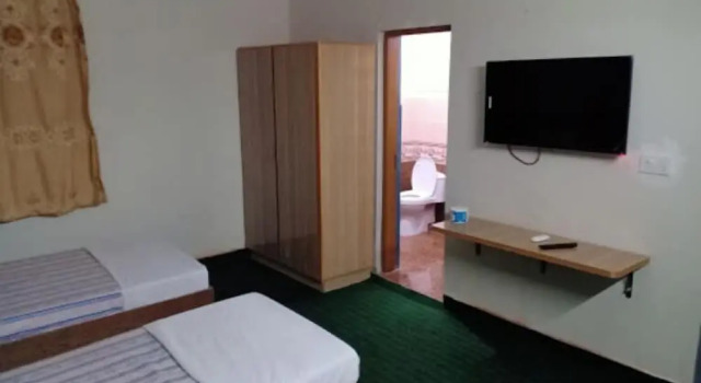 Sitara Hotel, Réserver Hôtel Hôtels à Lahore avec parking, près de Lahore Stock Exchange, Parking
