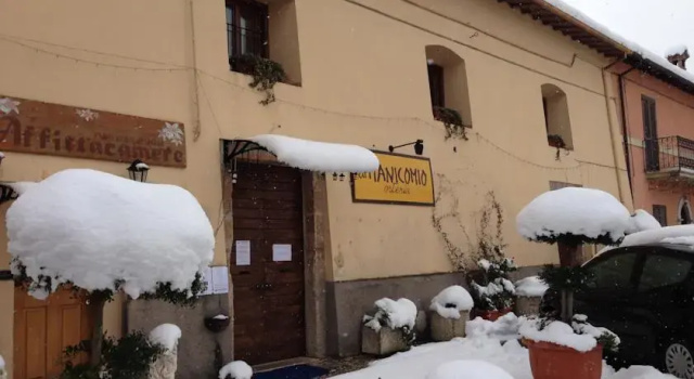 Armanicomio