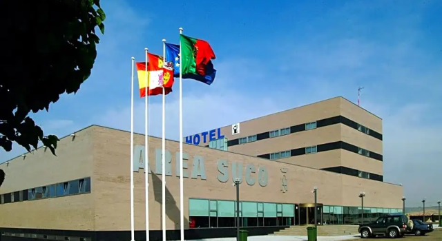 Hotel Área Suco, Book Hotel Quintana del Puente 