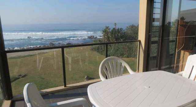 On the Beach Living! 12 Calamari, Забронировать Отель Маргит Durban South Coast