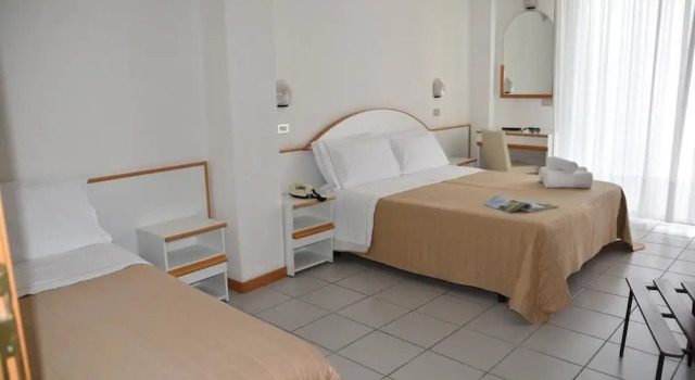 Номер Comfort Universal Hotel & Homes