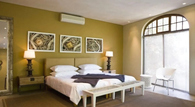 The Village Courtyard Suites