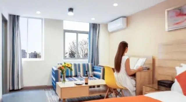 Двухместный люкс Business c 1 комнатой City-state boutique hotel (Shilongzi Branch)