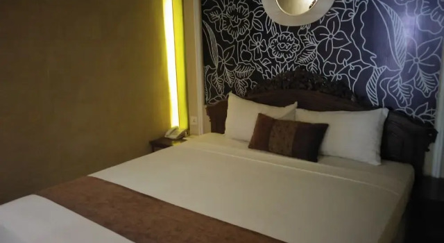 Номер Deluxe с балконом Hotel Indah Palace Yogyakarta