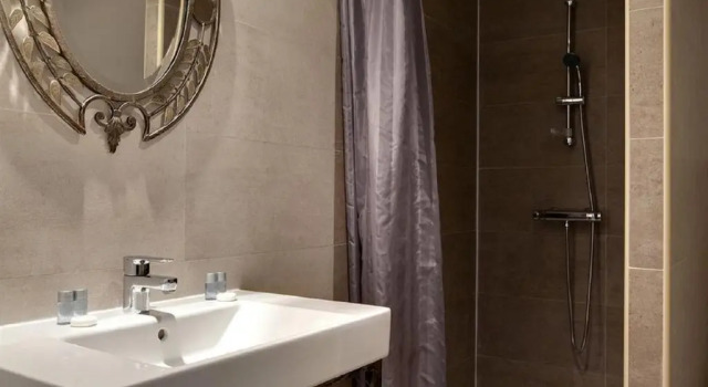 Двухместный номер Classic La Maison des Augustins 4 stars Spa et Fitness