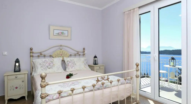 Villa Myrtis
