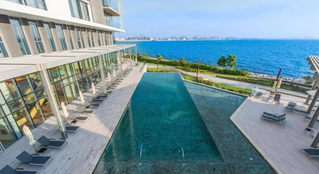 Апартаменты Lavish & Equipped 2 BR Facing Ain Dubai