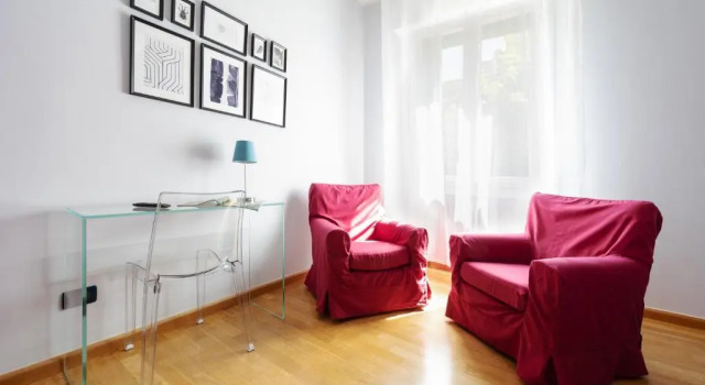Sant'Orsola Colorful Huge Apartment, Забронировать Апартаменты/квартира Савена 