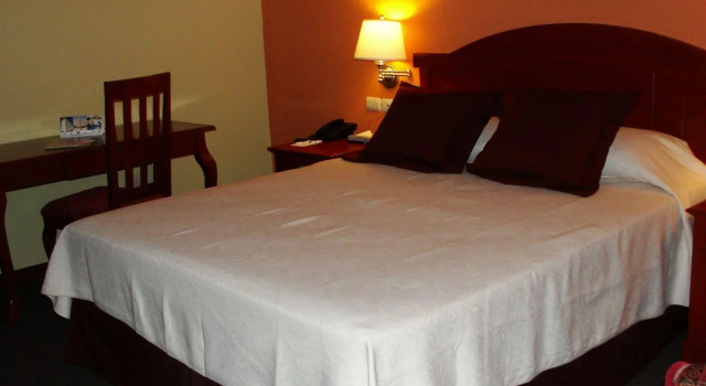 Hotel Sevilla Usulutan, Rezervovat Hotel Usulutan Usulutan Department
