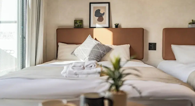 Четырёхместный номер Standard с балконом Apartment Hotel 11 Kuromon 2
