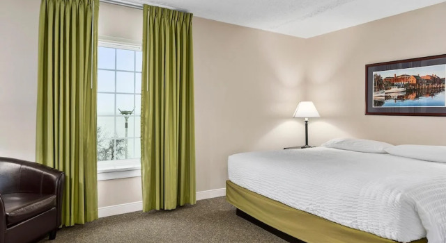 Top Floor Deluxe Suite Bay View, Rezervați Pensiune Red Point Statele Unite ale Americii