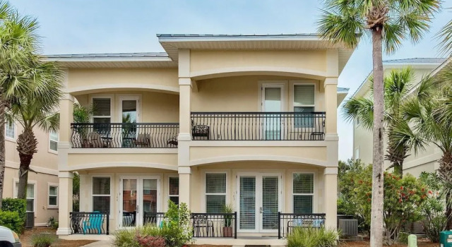 MIRAMAR BEACH VILLAS 103 4 Bedroom Holiday Home by Five Star Properties, Book Feriehus Miramar Beach Emerald Coast