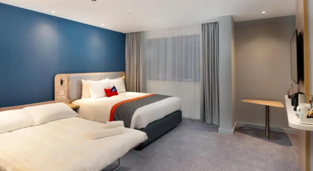 Двухместный номер Sofa Bed Standard Holiday Inn Express - London Heathrow T4 by IHG