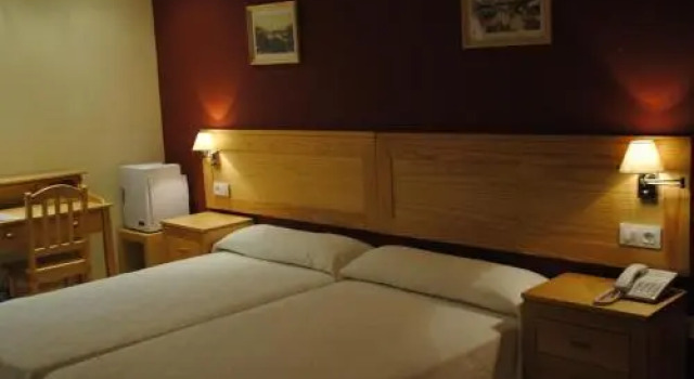 Hotel Alegría, Забронировать Отель Баньос-де-Монтемайор Caceres Province, рядом с Спа-центр г. Баньос-де-Монтемайор