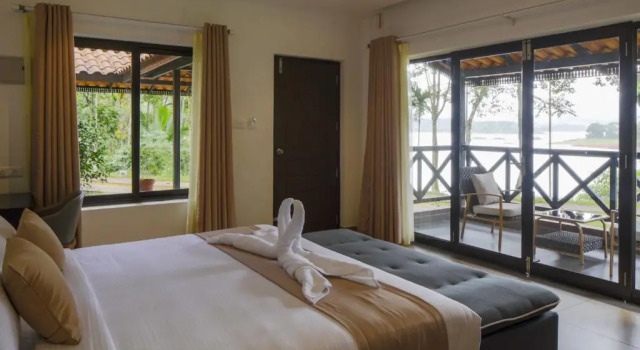 Двухместный номер Standard с видом на озеро The Serenity Resort