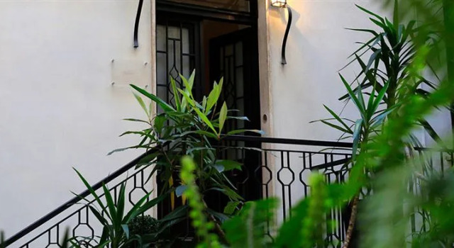 74 Crescenzio House