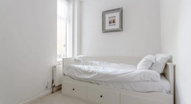 Bright Garden Flat In Wimbledon, Забронировать Отель Отели Англии 3 звезды, 3*