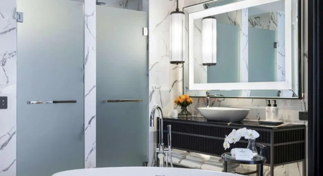 Двухместный номер Luxury с видом на окрестности Sofitel Adelaide