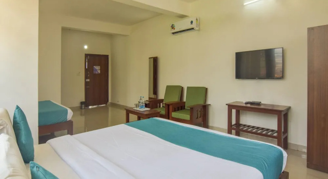 OYO 14144 Hotel Moriz Madikeri, Забронировать Отель Отели Мадикери с парковкой, рядом с Парк Раджас-Сит, Парковка