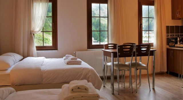 Uzungol Taskiran Ela Hotel, Забронировать Отель Чайкара 
