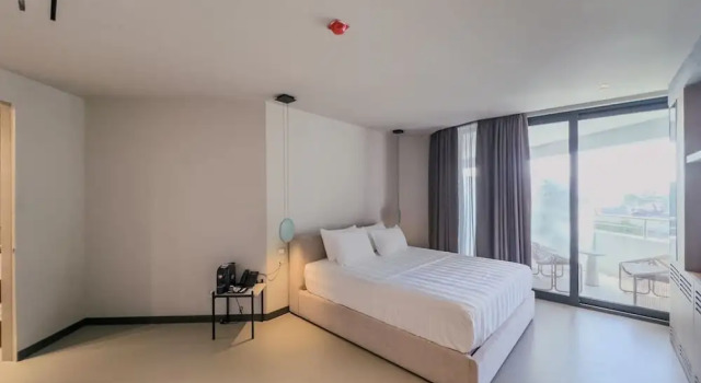 Zins Luxury Room 04 in Durr s, Rezerwuj Apartament Hotele w Durres County z parkingiem, Parking