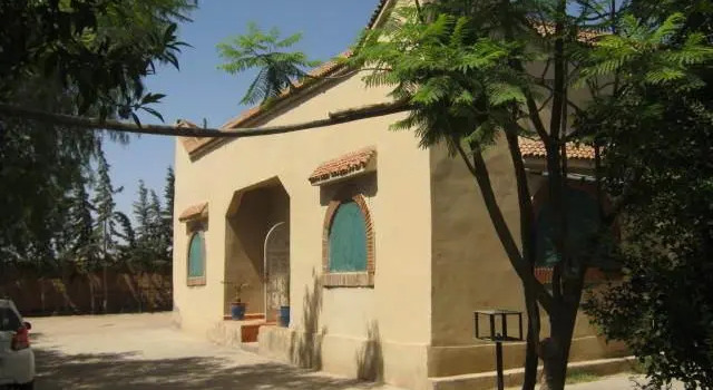 Hotel Le Jacaranda, Забронировать Отель Тамелот 
