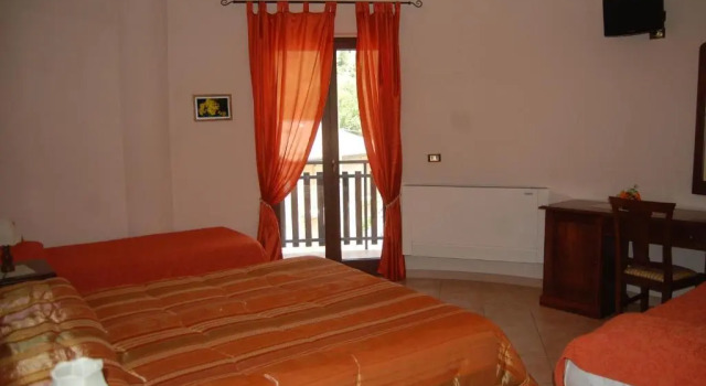 Четырёхместный номер Standard B&B La Tana Dellorso