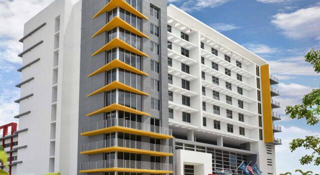 Four Points by Sheraton Coral Gables, Rezervovat Hotel Coral Gables Miami Beach