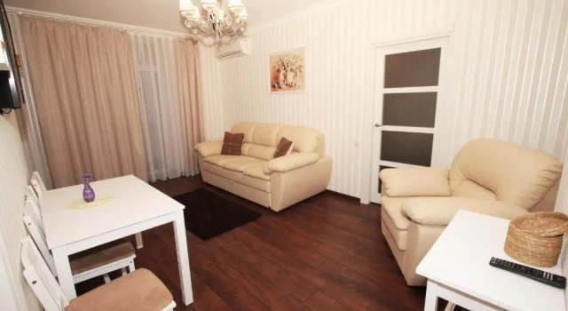 Apartment in the Centre of City, Book Lejlighed Dnepropetrovsk Dnipropetrovsk Region