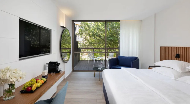 Номер Standard с балконом Hacienda Forest View Hotel