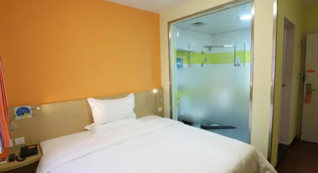 7 Days Inn Dongyang Hao Le Duo Square Branch, Rezervasyon Otel Dongyang Zhejiang