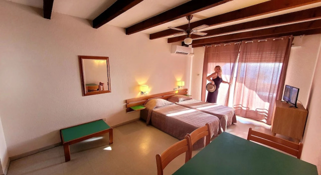 Le California Motel, Réserver Motel Motels à Corse, Motel