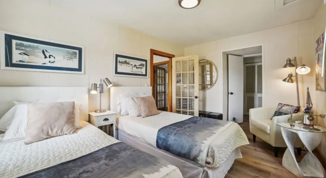 Коттедж Boyne City Cottage: Walk to Downtown & Lake!