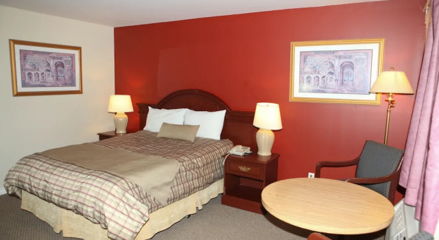 Двухместный номер Standard с балконом Saxony Motel