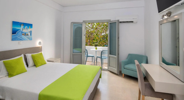 Двухместный номер Standard Makarios Hotel