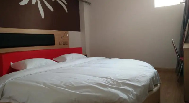Номер Standard Thank Inn Hotel Shandong Dezhou Decheng District Wanda Plaza